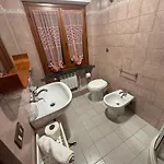La Convenienza Oda ve Kahvaltı 3*