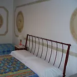 La Convenienza 3*